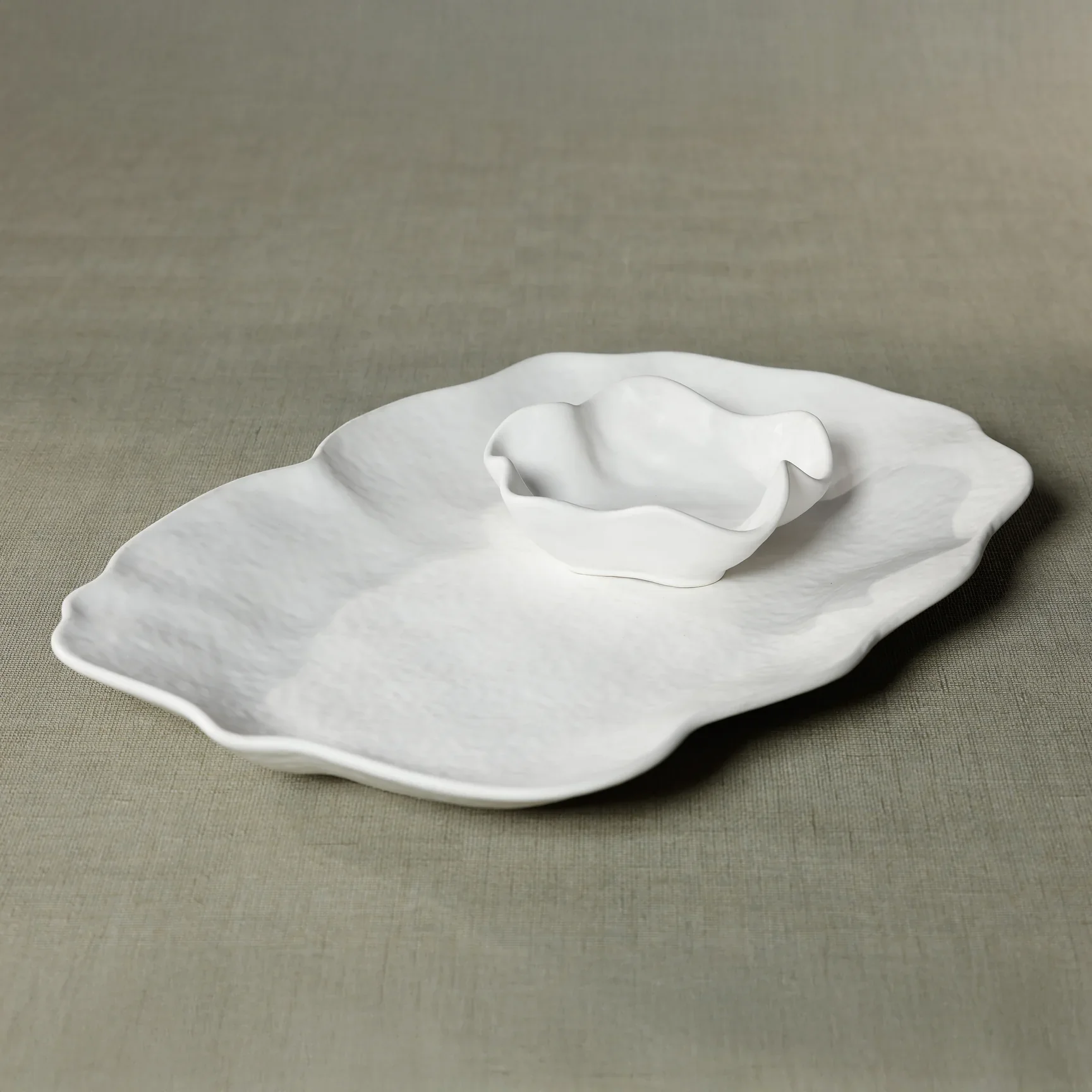 Alfresco Round Wavy Ceramic Condiment Bowls (Set of 4) - Image 4