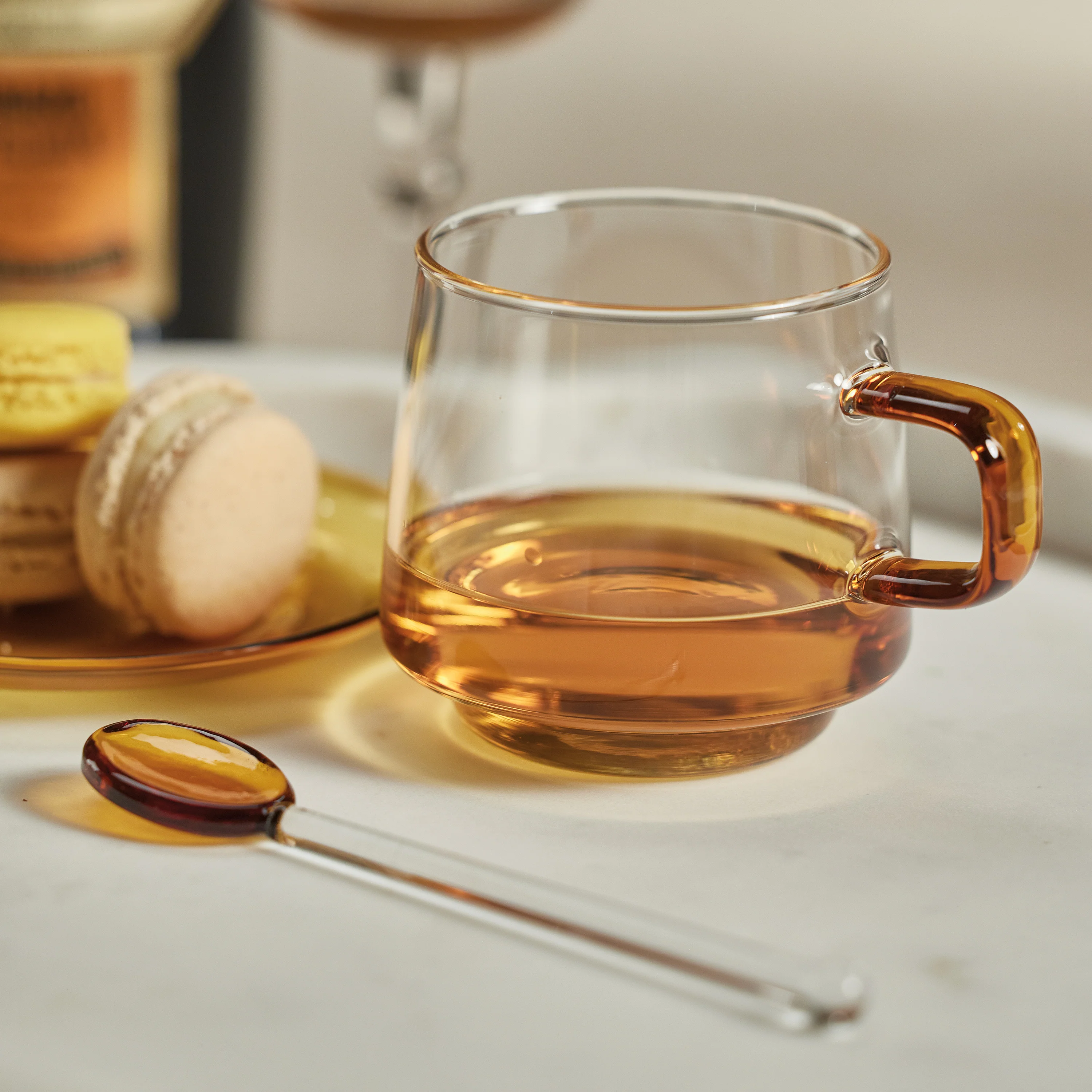 Baglioni Glass Tea and Coffee Cups with Saucers (Set of 4) - Image 4