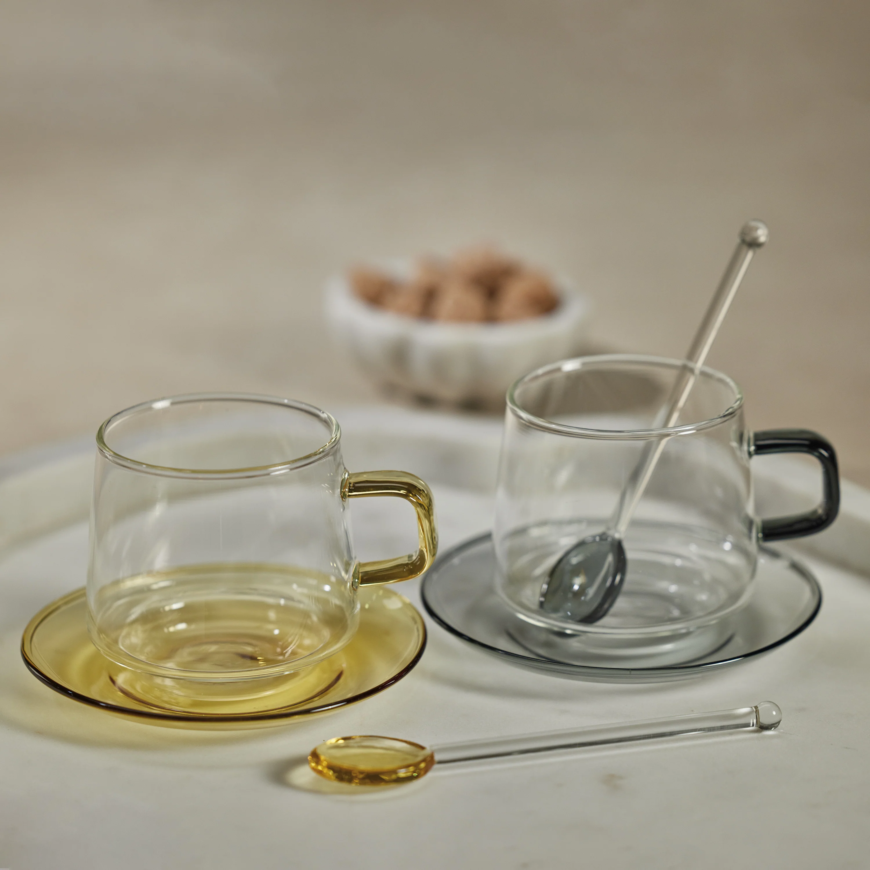 Baglioni Glass Tea and Coffee Cups with Saucers (Set of 4) - Image 4