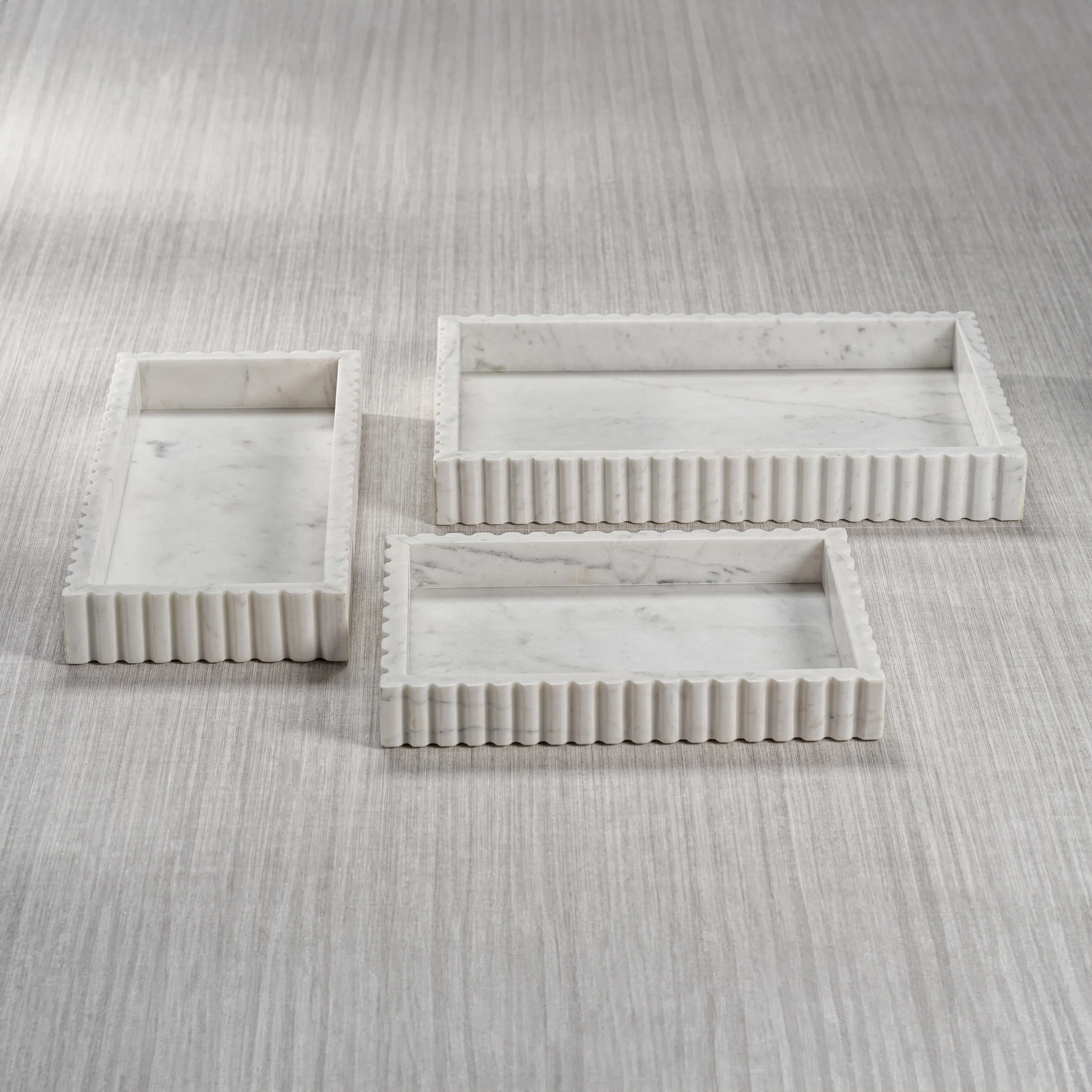 Camogli Scalloped Marble Tray - Image 4