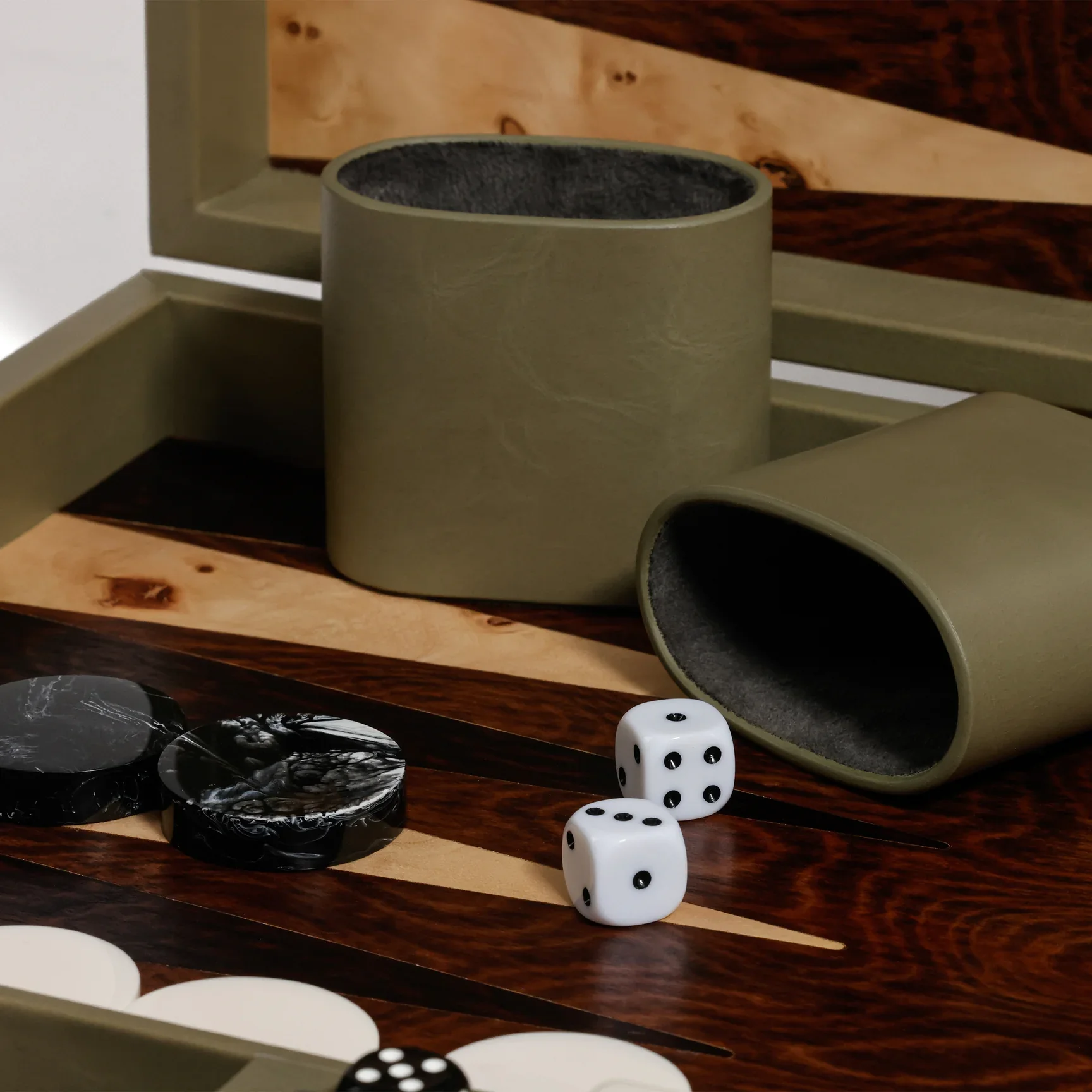 Geneva 19 in Backgammon Set - Dusty Green Leather - Image 11