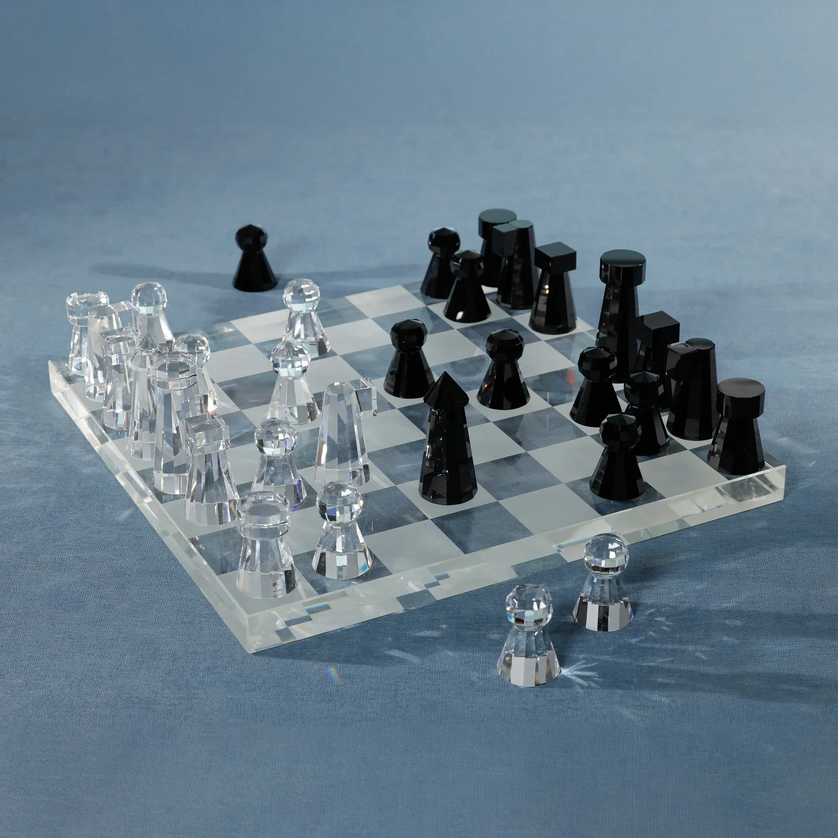 Handmade Crystal Chess Set - Image 4