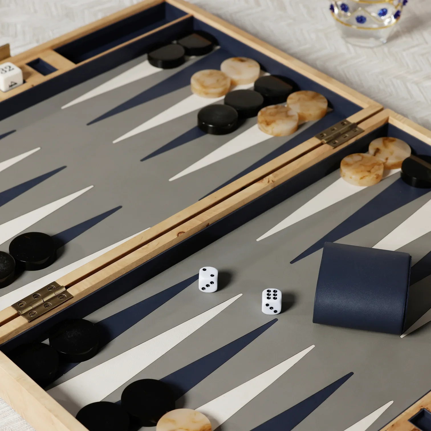 Marbella 19" Backgammon Set - Image 4