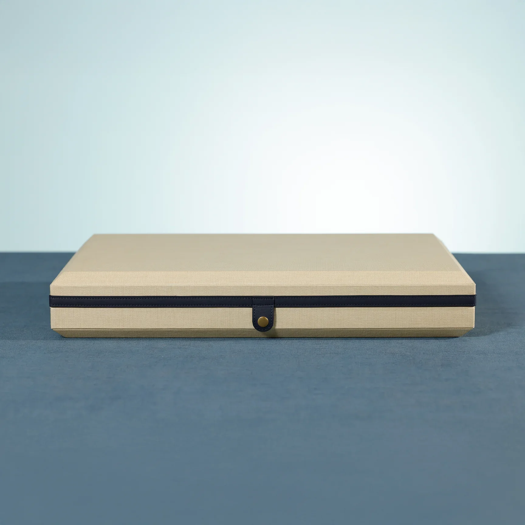 Monaco 19" Backgammon Set - Image 11