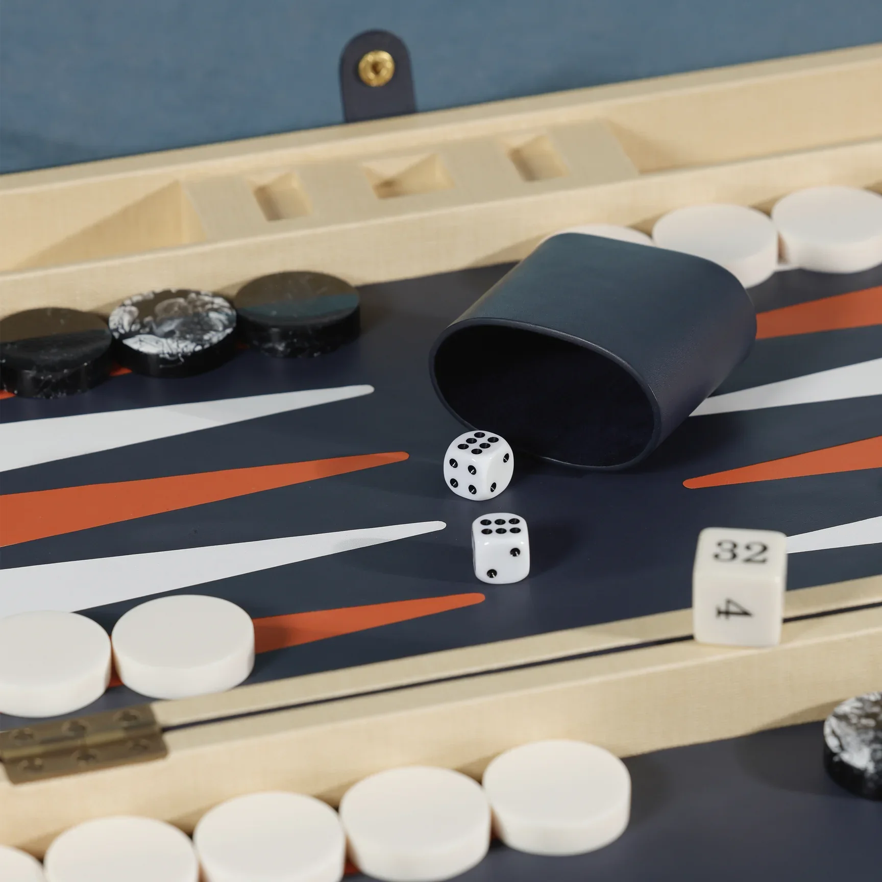 Monaco 19" Backgammon Set - Image 5