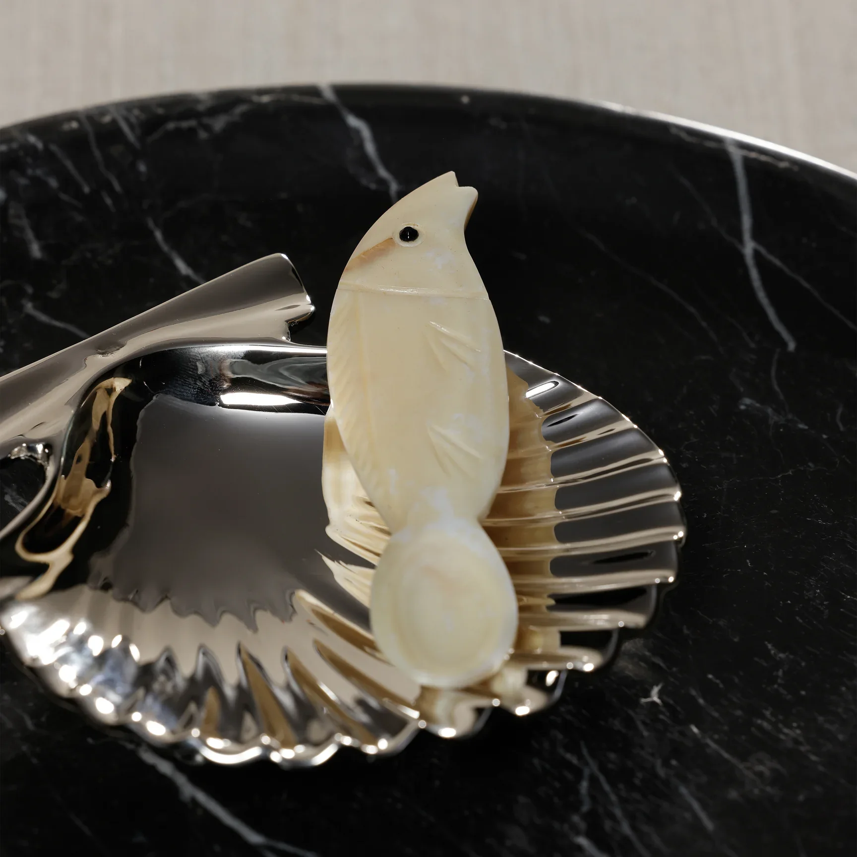 Mother of Pearl Fish Condiment / Caviar Spoon (Set of 4)