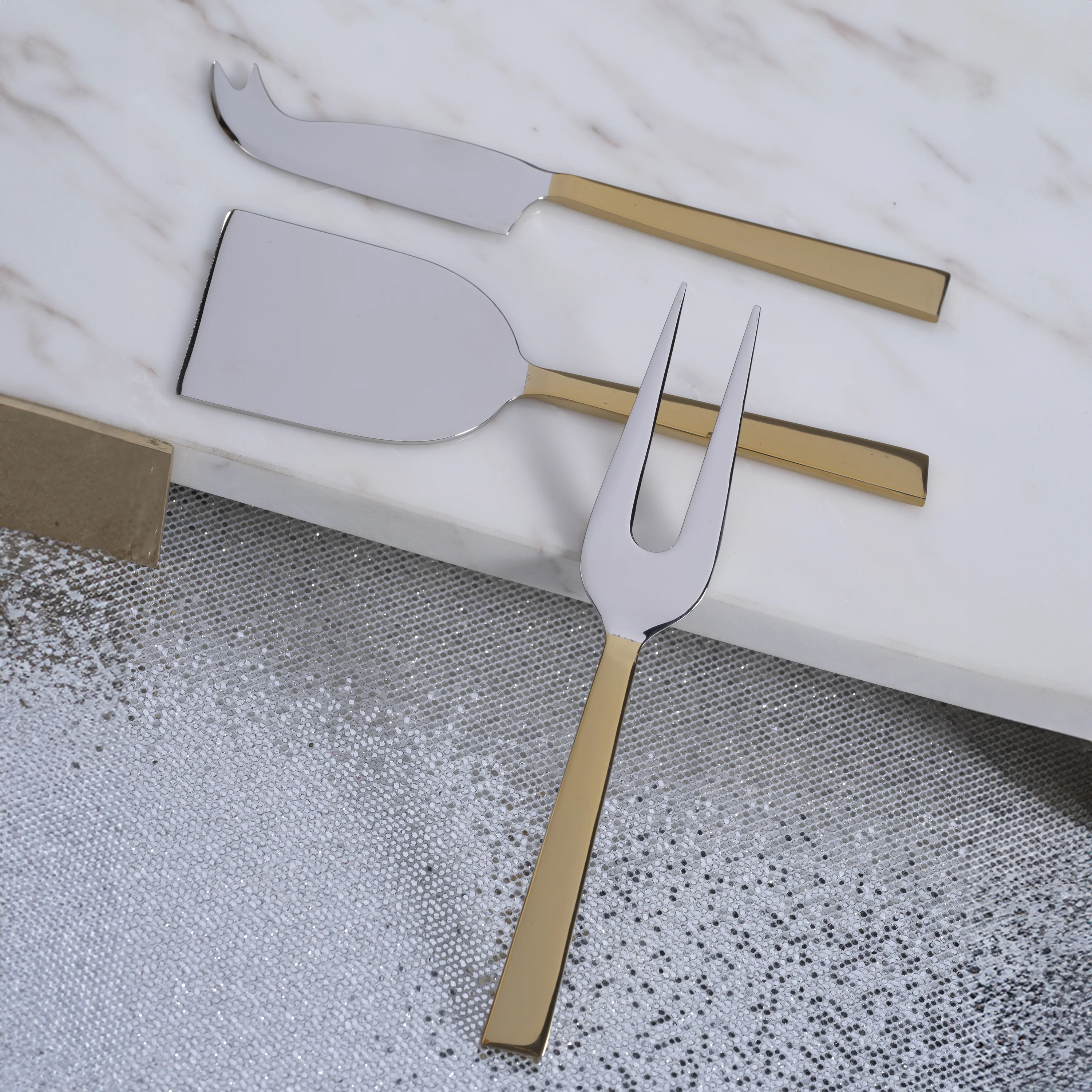 Modernist Two-Tone Cheese Knife Set - Image 2