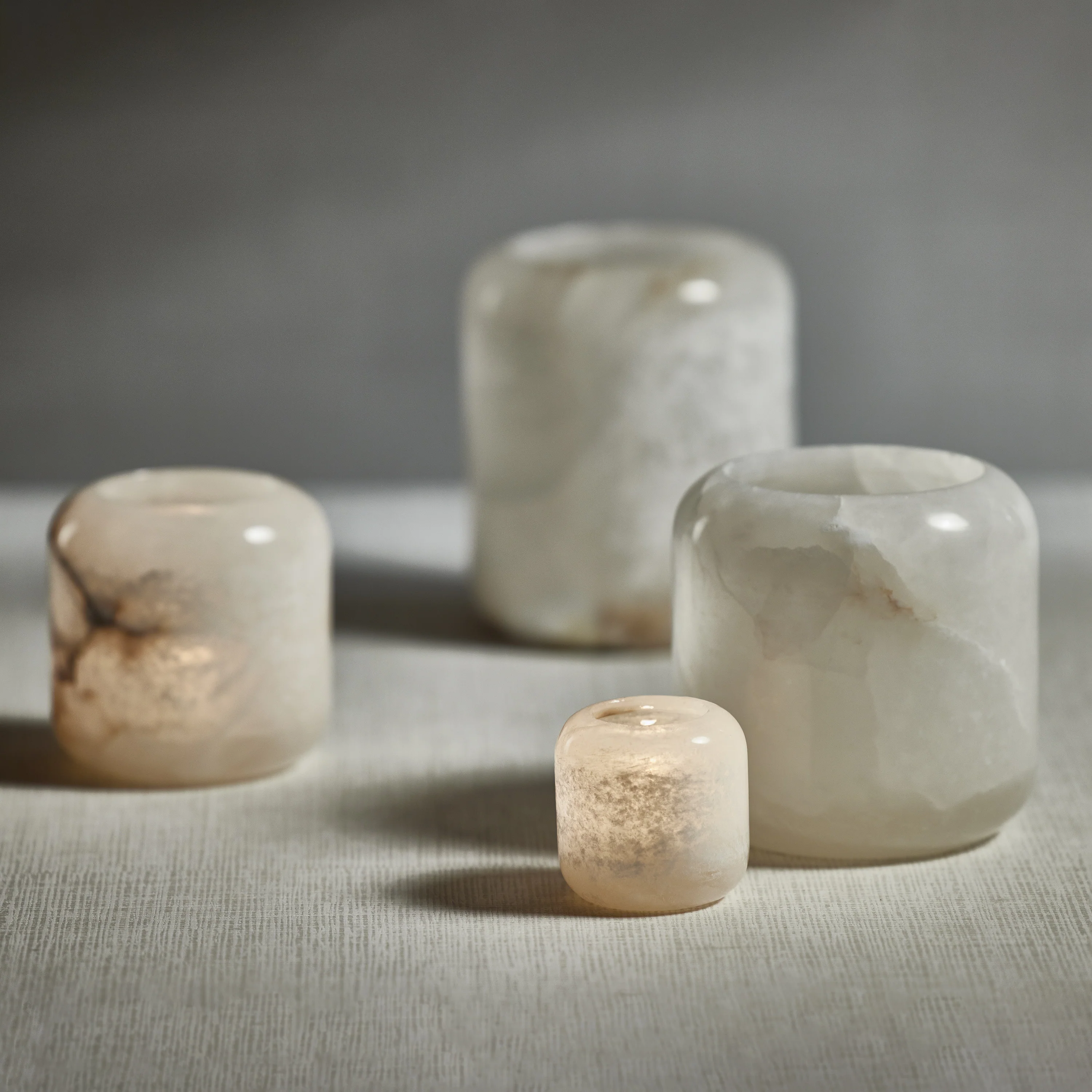 Teran Polished Alabaster Stone Candle Holder/ Vase, Extra Large - Image 3