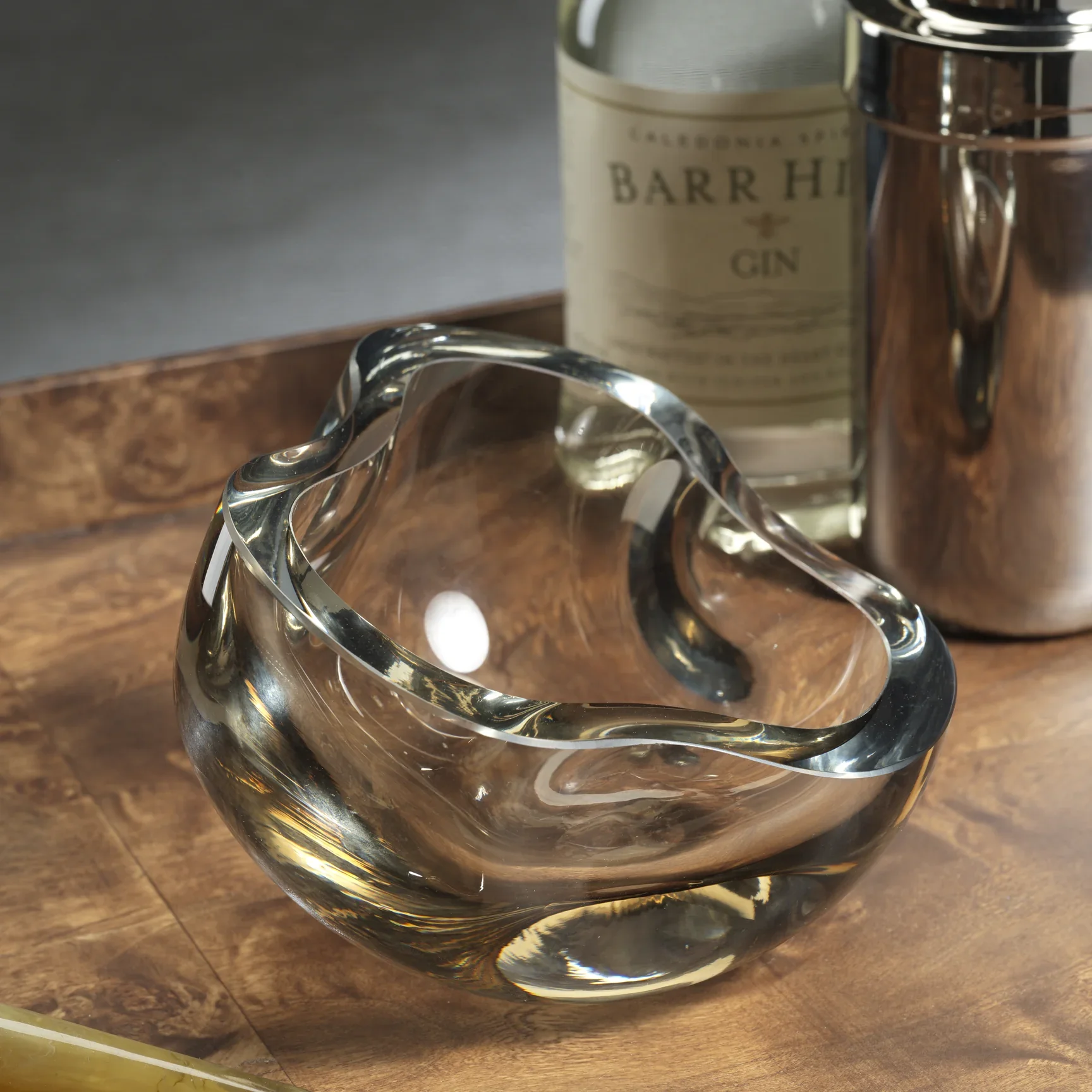 Viento 6.25" Diameter Glass Bowl - Image 4